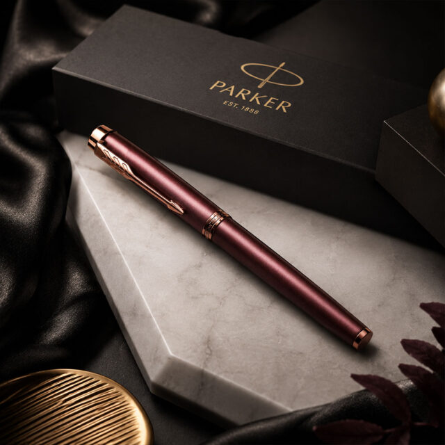 Ролер Parker IM Monochrome Burgundy с матирано бордо покритие